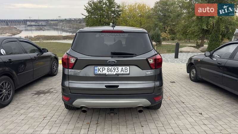 Внедорожник / Кроссовер Ford Escape 2019 в Запорожье фото 3 Внедорожник / Кроссовер Ford Escape 2019 в Запорожье