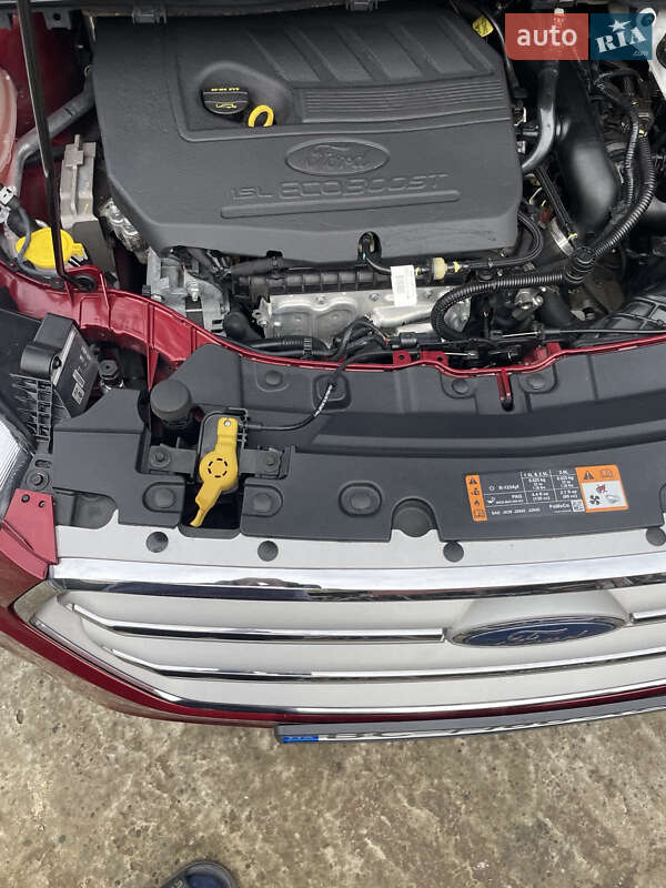 Внедорожник / Кроссовер Ford Escape 2019 в Львове