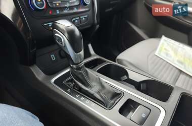 Внедорожник / Кроссовер Ford Escape 2019 в 