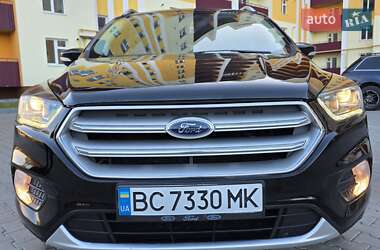 Внедорожник / Кроссовер Ford Escape 2017 в 