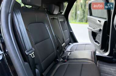 Внедорожник / Кроссовер Ford Escape 2023 в 