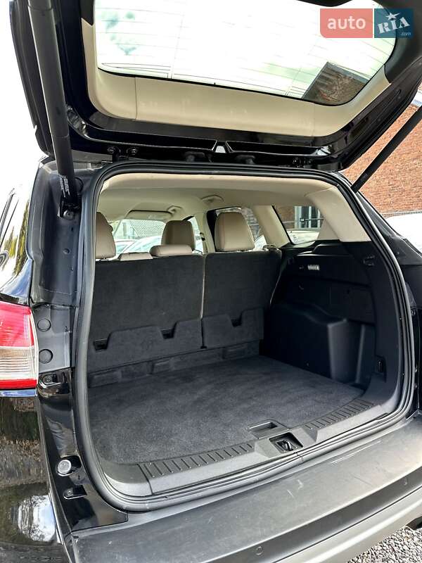 Позашляховик / Кросовер Ford Escape 2016 в Львові фото 2 Позашляховик / Кросовер Ford Escape 2016 в Львові