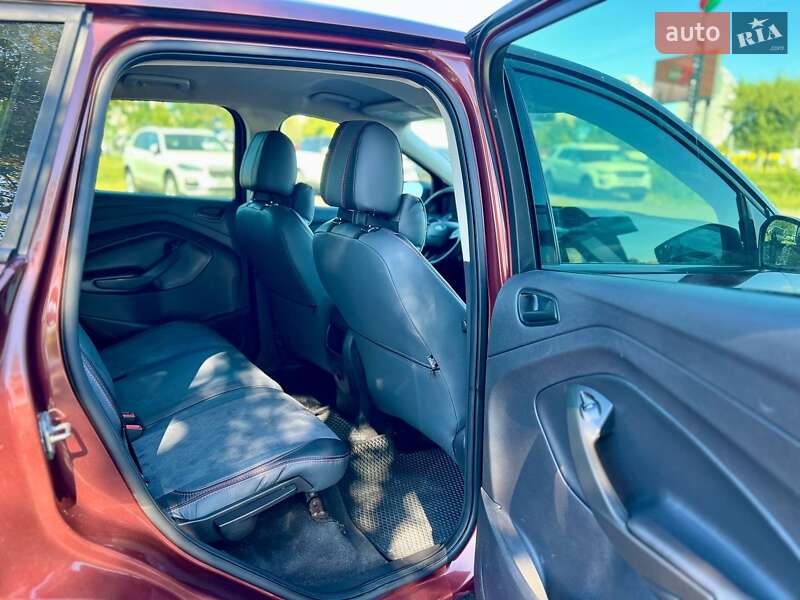 Позашляховик / Кросовер Ford Escape 2018 в Кам'янці фото 18 Позашляховик / Кросовер Ford Escape 2018 в Кам'янці