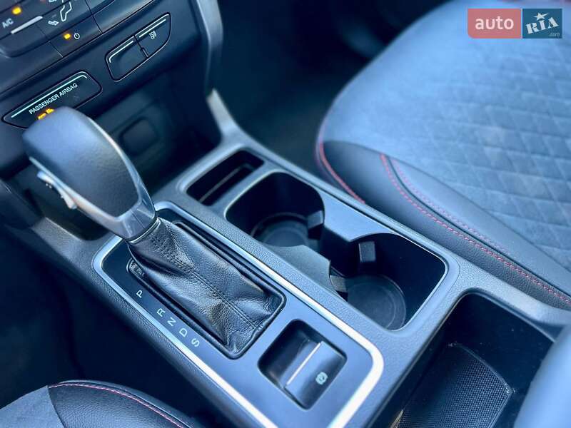 Позашляховик / Кросовер Ford Escape 2018 в Кам'янці фото 25 Позашляховик / Кросовер Ford Escape 2018 в Кам'янці
