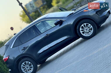 Позашляховик / Кросовер Ford Escape 2019 в  фото 28 Позашляховик / Кросовер Ford Escape 2019 в