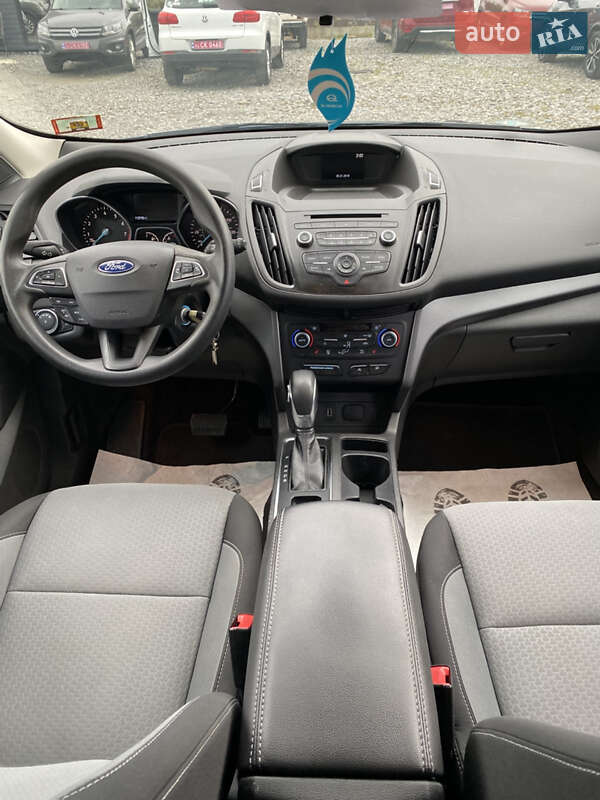 Позашляховик / Кросовер Ford Escape 2018 в Львові