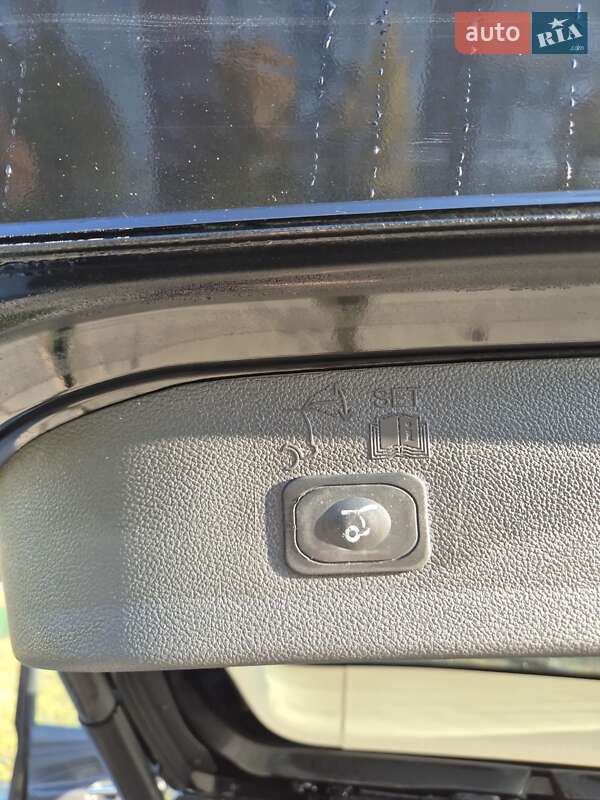 Позашляховик / Кросовер Ford Escape 2016 в Хмельницькому