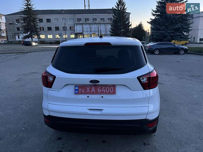 Внедорожник / Кроссовер Ford Escape 2019 в Шепетовке фото 6 Внедорожник / Кроссовер Ford Escape 2019 в Шепетовке