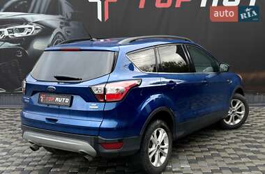 Внедорожник / Кроссовер Ford Escape 2018 в 