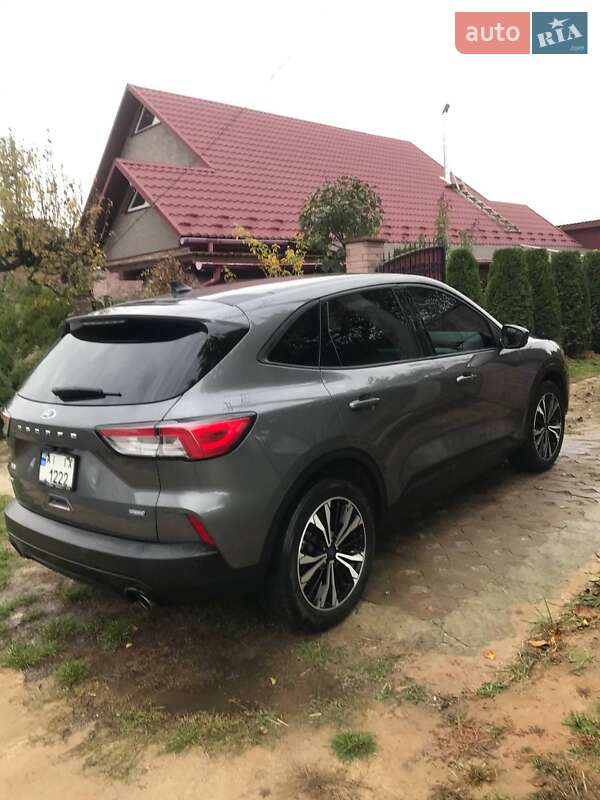 Внедорожник / Кроссовер Ford Escape 2021 в Киеве