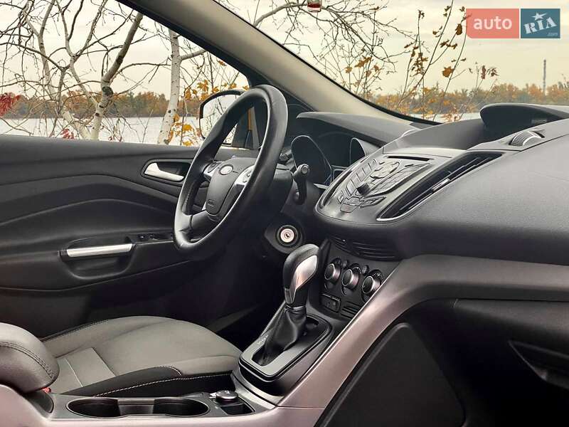 Внедорожник / Кроссовер Ford Escape 2015 в Днепре фото 21 Внедорожник / Кроссовер Ford Escape 2015 в Днепре