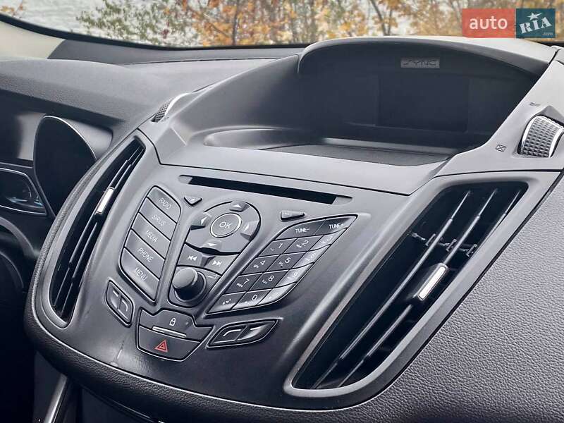 Внедорожник / Кроссовер Ford Escape 2015 в Днепре фото 23 Внедорожник / Кроссовер Ford Escape 2015 в Днепре