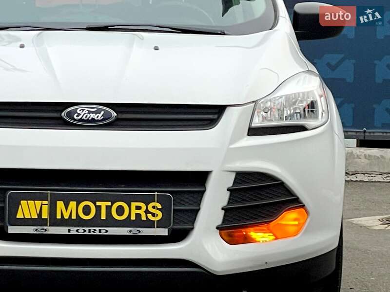 Внедорожник / Кроссовер Ford Escape 2015 в Киеве