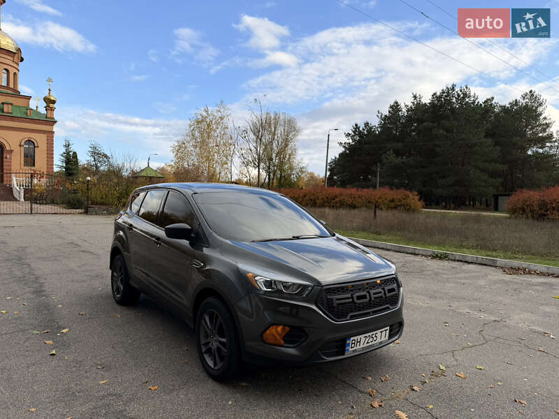Позашляховик / Кросовер Ford Escape 2017 в Кропивницькому фото 9 Позашляховик / Кросовер Ford Escape 2017 в Кропивницькому