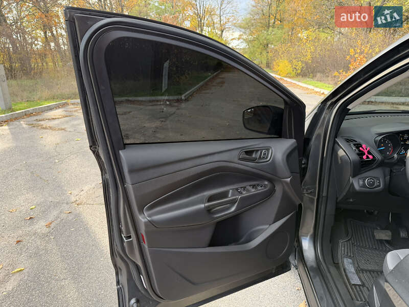 Позашляховик / Кросовер Ford Escape 2017 в Кропивницькому фото 11 Позашляховик / Кросовер Ford Escape 2017 в Кропивницькому