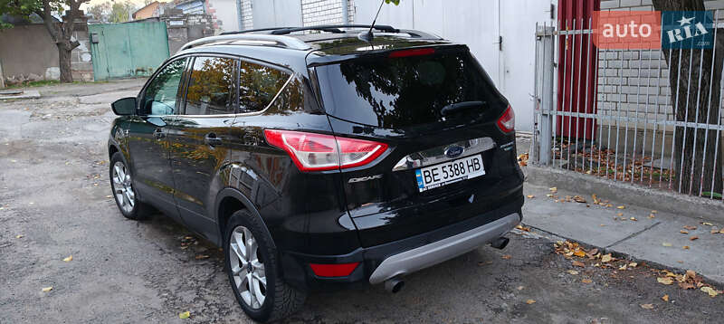 Внедорожник / Кроссовер Ford Escape 2015 в Николаеве