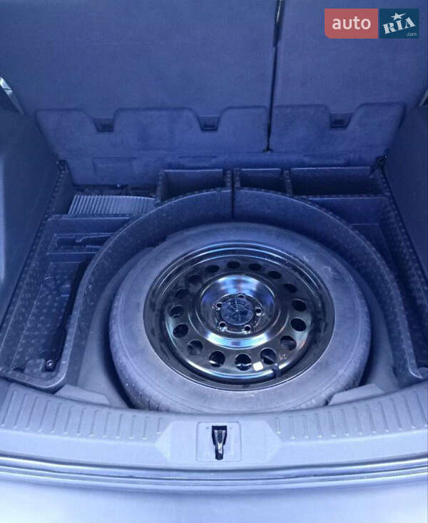 Внедорожник / Кроссовер Ford Escape 2015 в Николаеве