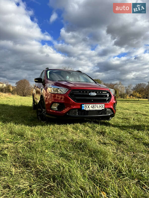 Позашляховик / Кросовер Ford Escape 2016 в Нетішині фото 10 Позашляховик / Кросовер Ford Escape 2016 в Нетішині