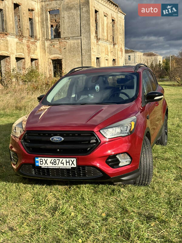 Позашляховик / Кросовер Ford Escape 2016 в Нетішині фото 36 Позашляховик / Кросовер Ford Escape 2016 в Нетішині