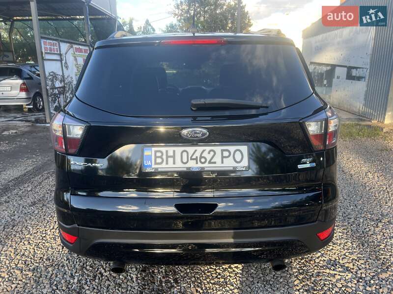 Позашляховик / Кросовер Ford Escape 2018 в Одесі