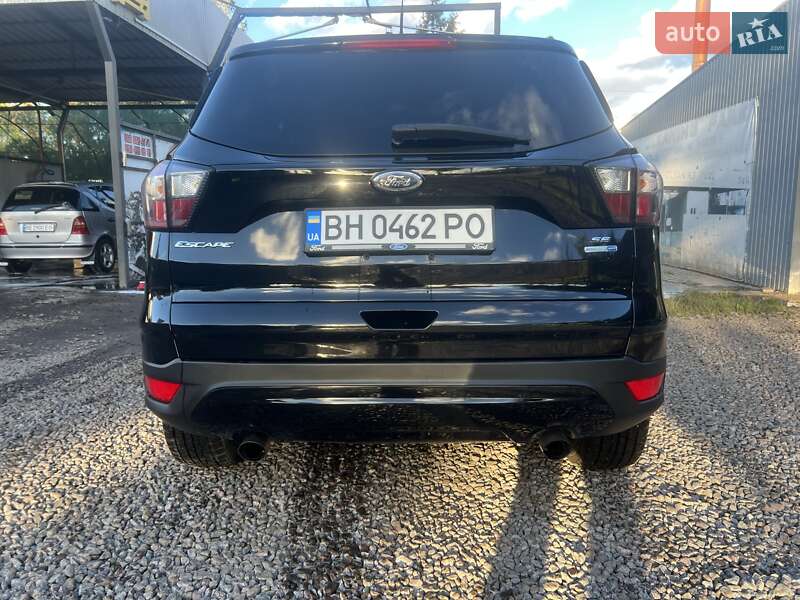 Позашляховик / Кросовер Ford Escape 2018 в Одесі