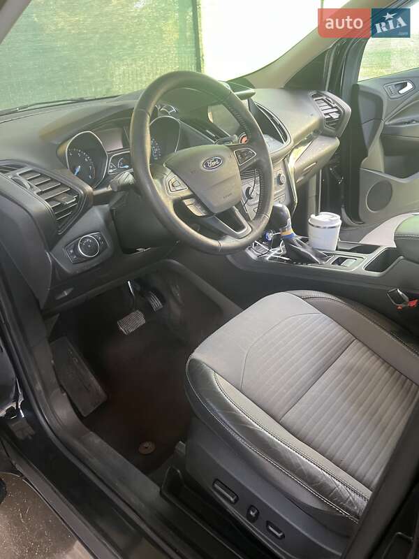 Позашляховик / Кросовер Ford Escape 2018 в Одесі