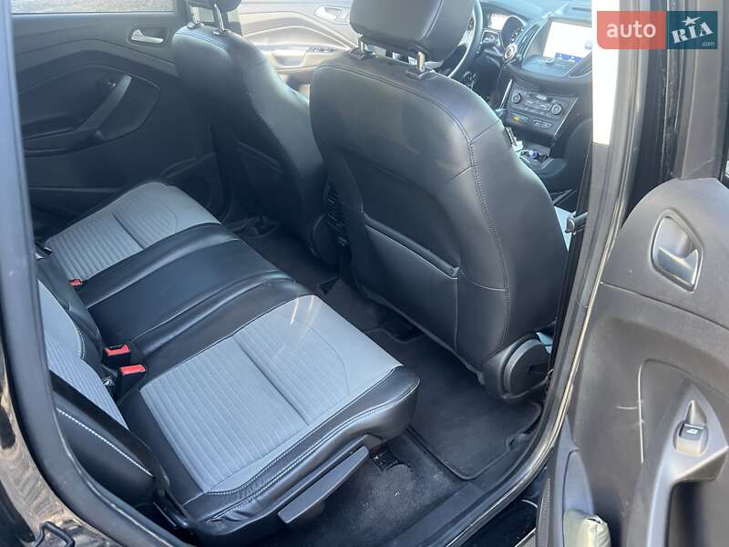 Позашляховик / Кросовер Ford Escape 2018 в Одесі