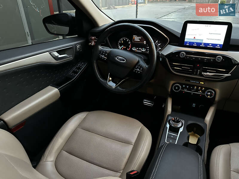 Позашляховик / Кросовер Ford Escape 2020 в Києві фото 46 Позашляховик / Кросовер Ford Escape 2020 в Києві
