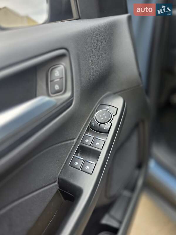 Позашляховик / Кросовер Ford Escape 2024 в Одесі