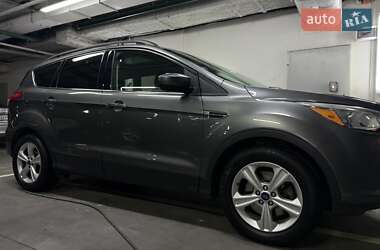 Внедорожник / Кроссовер Ford Escape 2015 в Киеве
