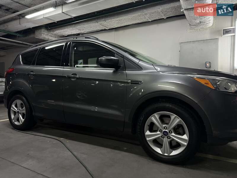 Внедорожник / Кроссовер Ford Escape 2015 в Киеве фото 82 Внедорожник / Кроссовер Ford Escape 2015 в Киеве