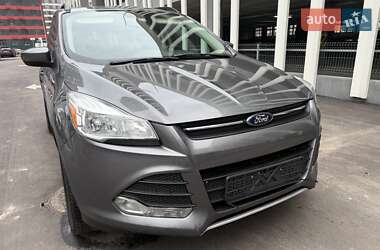 Внедорожник / Кроссовер Ford Escape 2015 в Киеве