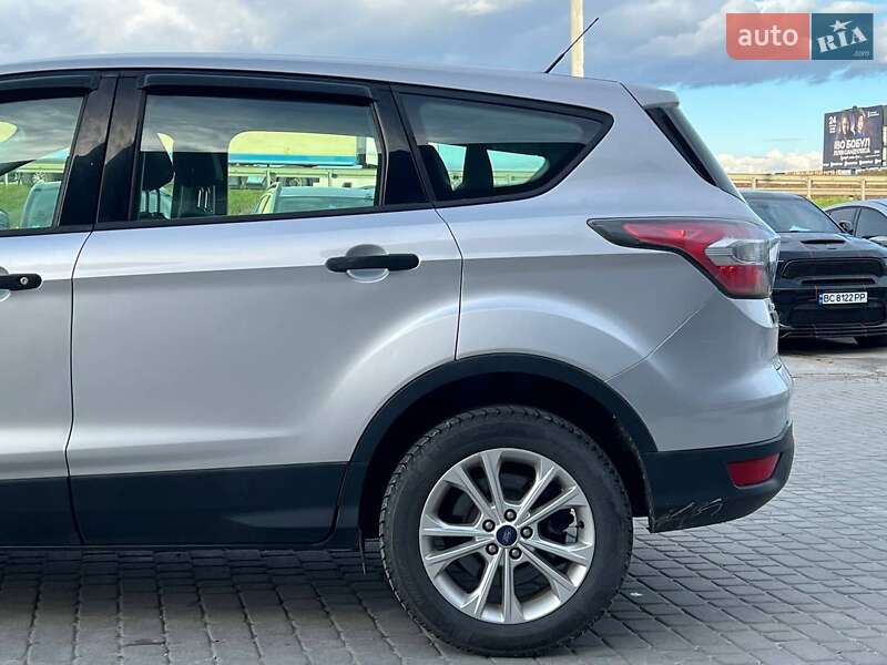 Внедорожник / Кроссовер Ford Escape 2016 в Львове фото 5 Внедорожник / Кроссовер Ford Escape 2016 в Львове