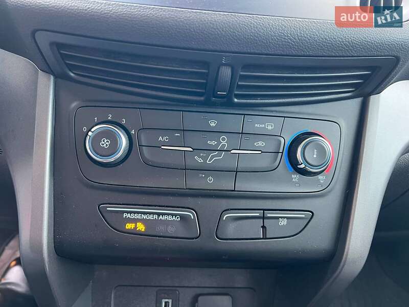 Внедорожник / Кроссовер Ford Escape 2016 в Львове фото 29 Внедорожник / Кроссовер Ford Escape 2016 в Львове