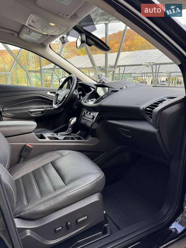 Позашляховик / Кросовер Ford Escape 2018 в Львові фото 19 Позашляховик / Кросовер Ford Escape 2018 в Львові