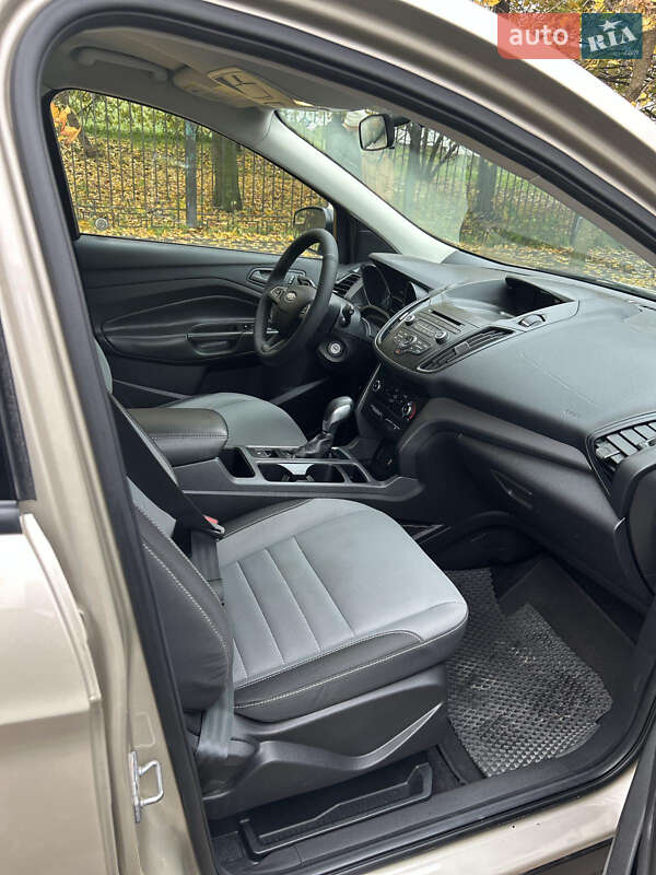 Позашляховик / Кросовер Ford Escape 2018 в Києві