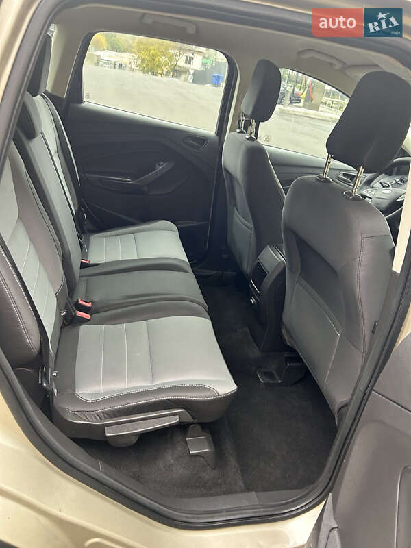 Позашляховик / Кросовер Ford Escape 2018 в Києві