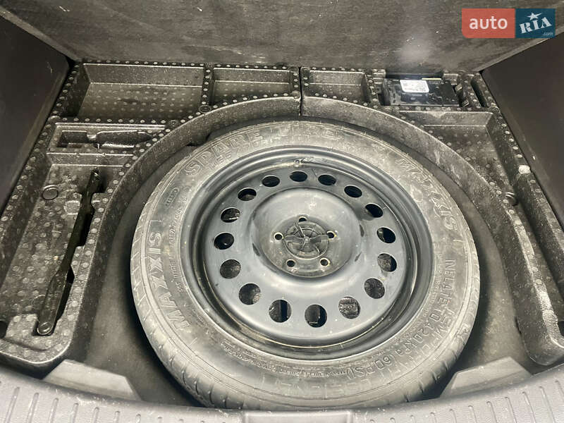 Позашляховик / Кросовер Ford Escape 2017 в Рівному фото 32 Позашляховик / Кросовер Ford Escape 2017 в Рівному