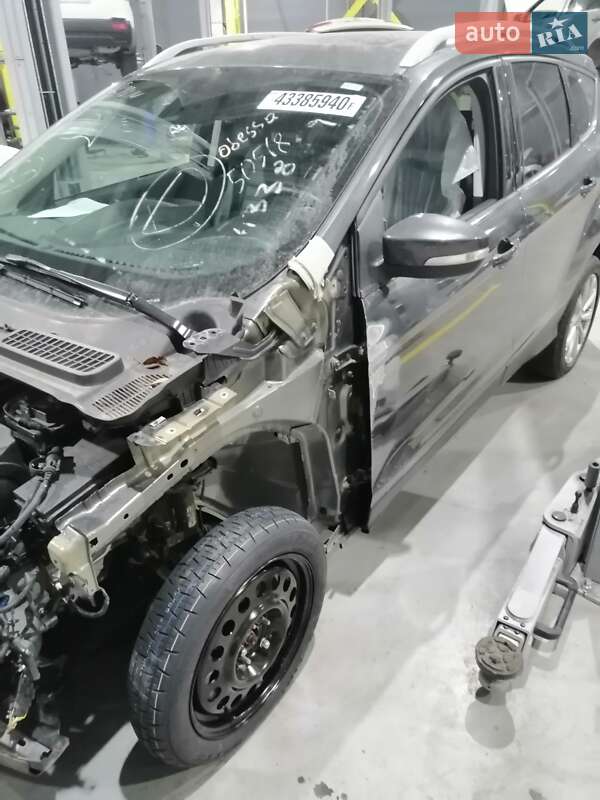 Внедорожник / Кроссовер Ford Escape 2016 в Киеве фото 3 Внедорожник / Кроссовер Ford Escape 2016 в Киеве