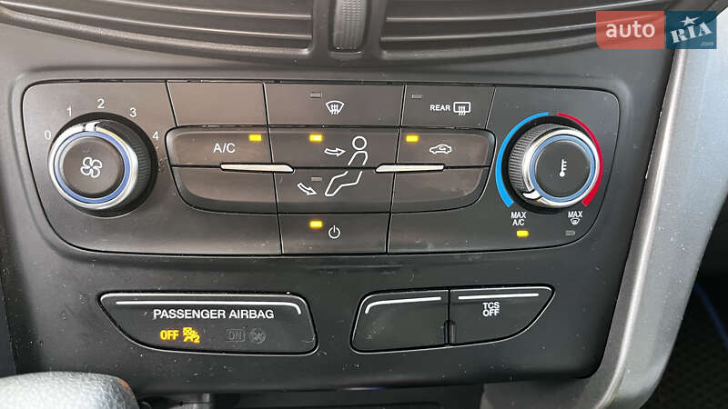 Позашляховик / Кросовер Ford Escape 2017 в Чернігові фото 17 Позашляховик / Кросовер Ford Escape 2017 в Чернігові