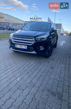 Позашляховик / Кросовер Ford Escape 2018 в Львові