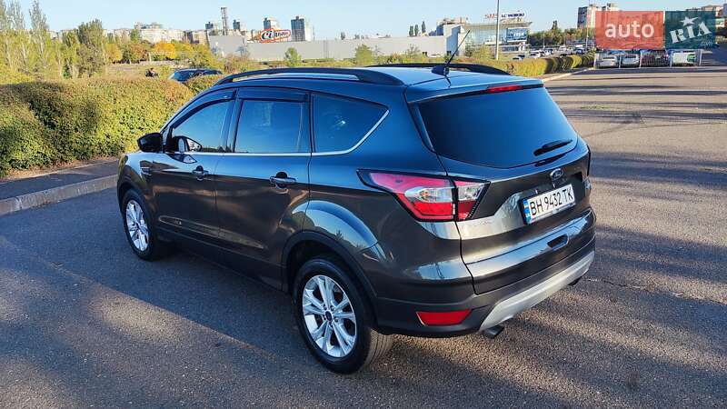 Внедорожник / Кроссовер Ford Escape 2017 в Кривом Роге фото 4 Внедорожник / Кроссовер Ford Escape 2017 в Кривом Роге