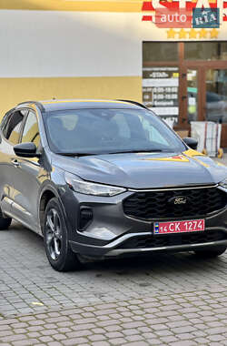 Позашляховик / Кросовер Ford Escape 2023 в Золочеві