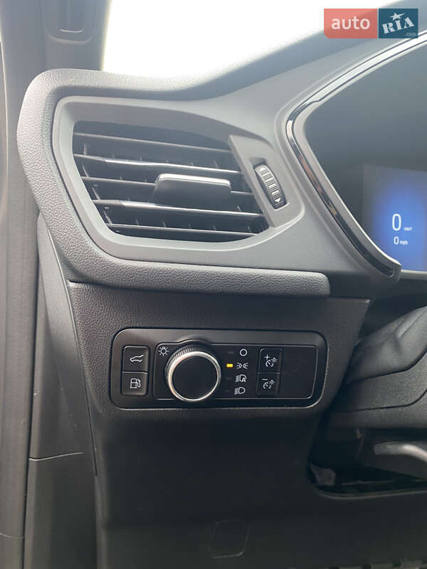 Внедорожник / Кроссовер Ford Escape 2023 в Киеве