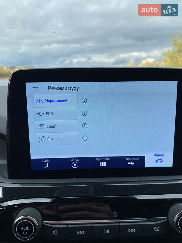 Внедорожник / Кроссовер Ford Escape 2023 в Киеве