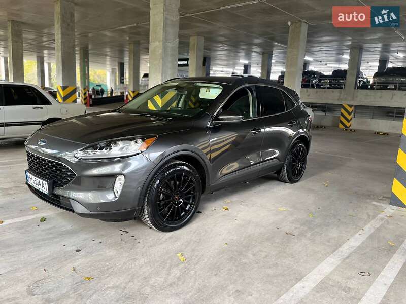 Позашляховик / Кросовер Ford Escape 2020 в Одесі