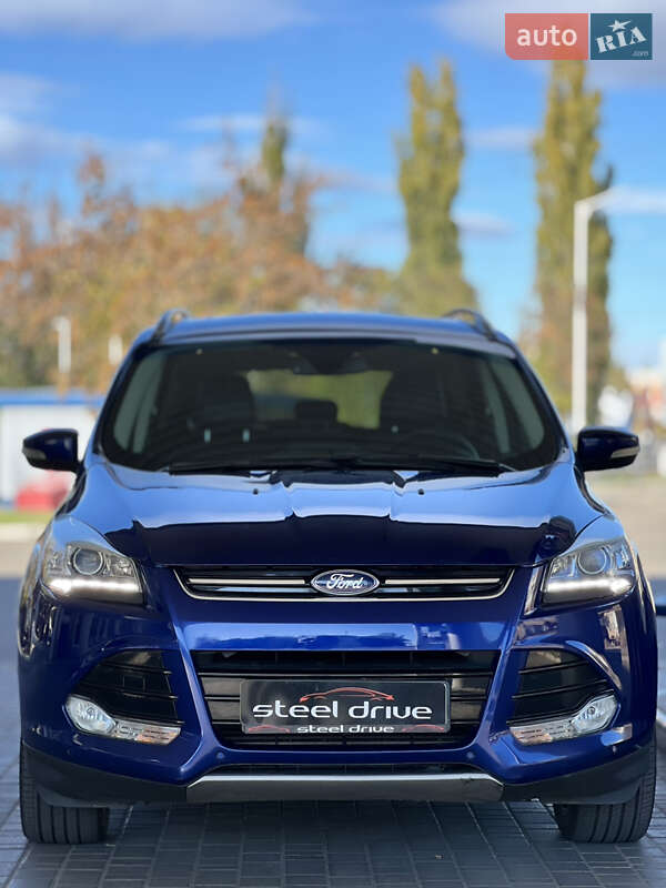 Позашляховик / Кросовер Ford Escape 2015 в Миколаєві