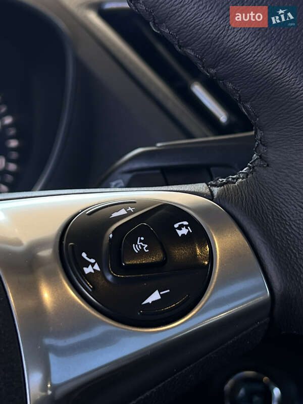 Позашляховик / Кросовер Ford Escape 2015 в Миколаєві