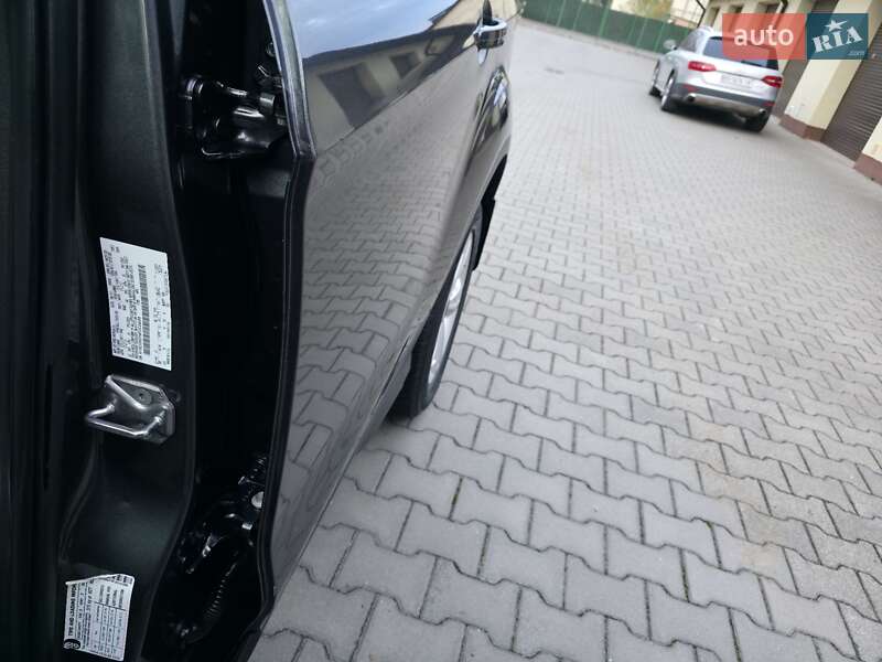 Позашляховик / Кросовер Ford Escape 2016 в Хмельницькому фото 28 Позашляховик / Кросовер Ford Escape 2016 в Хмельницькому