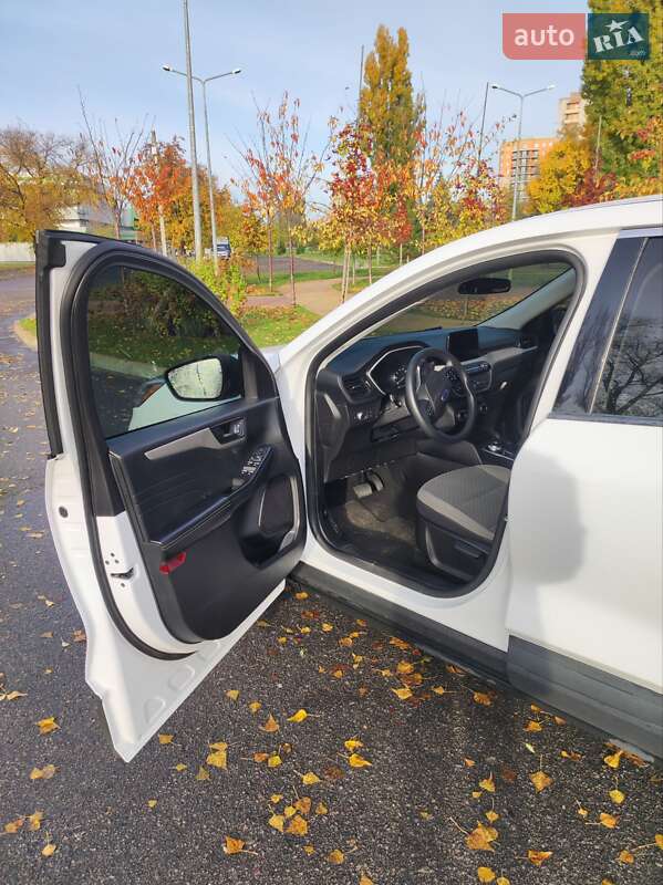 Позашляховик / Кросовер Ford Escape 2022 в Кременчуці фото 9 Позашляховик / Кросовер Ford Escape 2022 в Кременчуці
